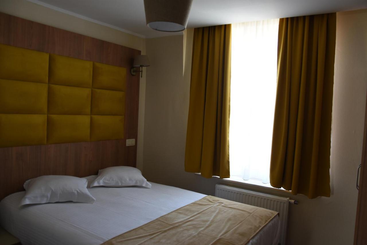 Sun Hotel Saint-Gilles Dış mekan fotoğraf