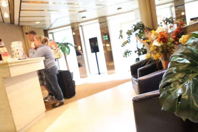 Sun Hotel Saint-Gilles İç mekan fotoğraf