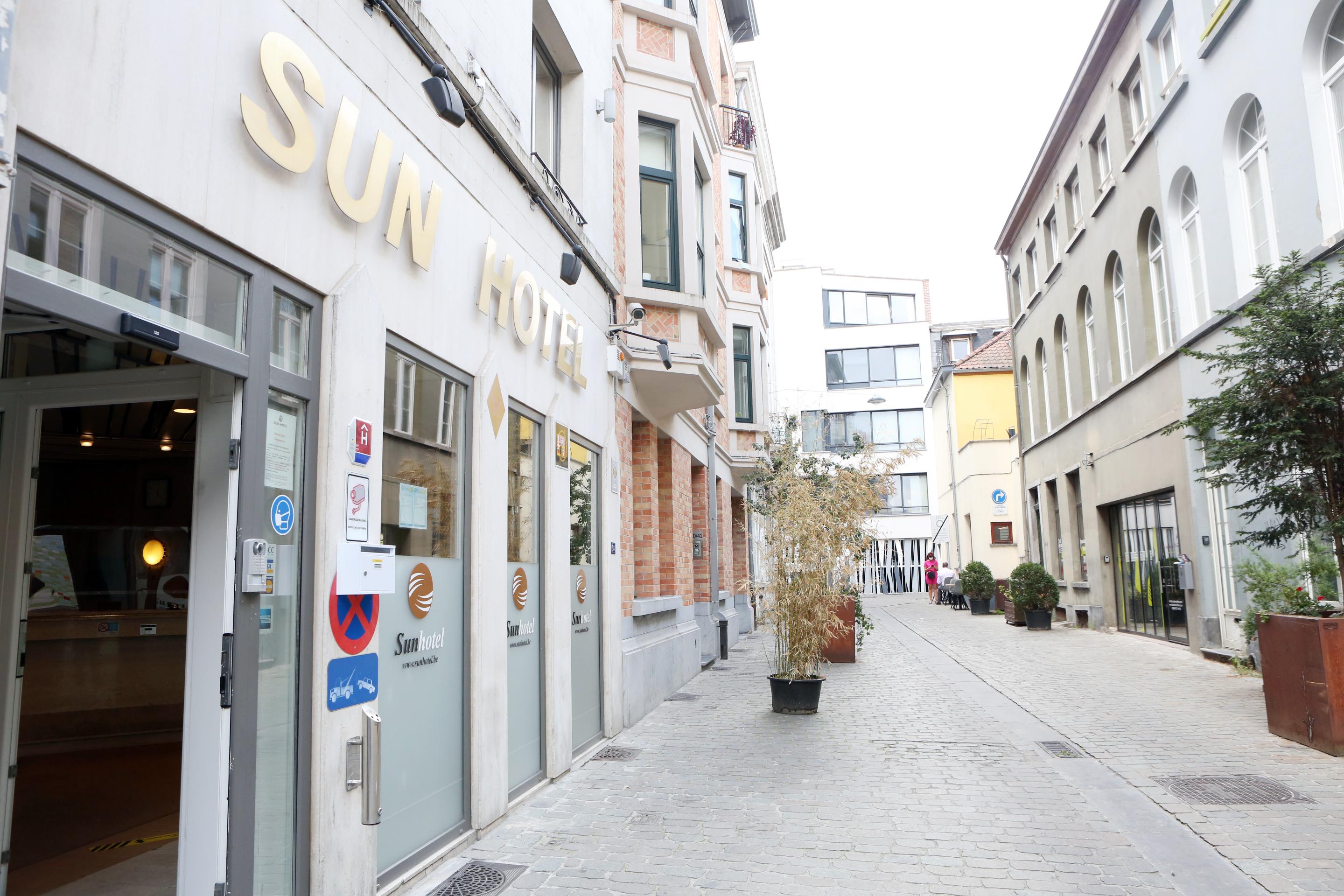 Sun Hotel Saint-Gilles Dış mekan fotoğraf